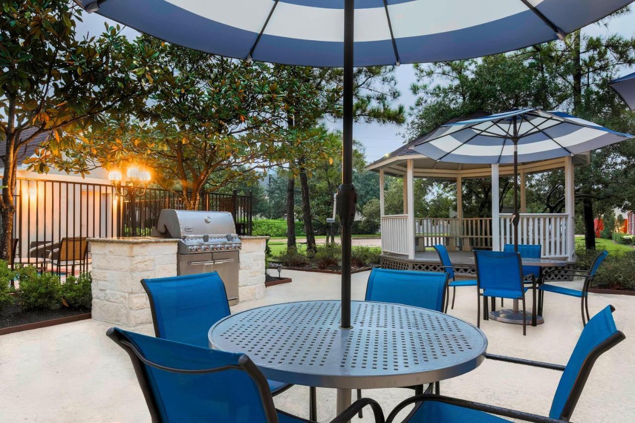 Sonesta Simply Suites Houston Brookhollow Екстериор снимка