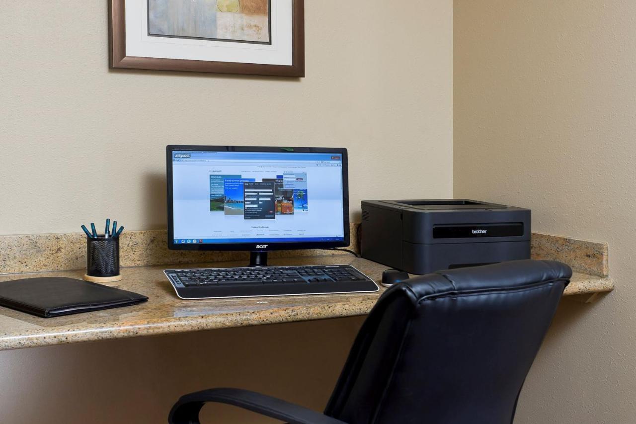 Sonesta Simply Suites Houston Brookhollow Екстериор снимка