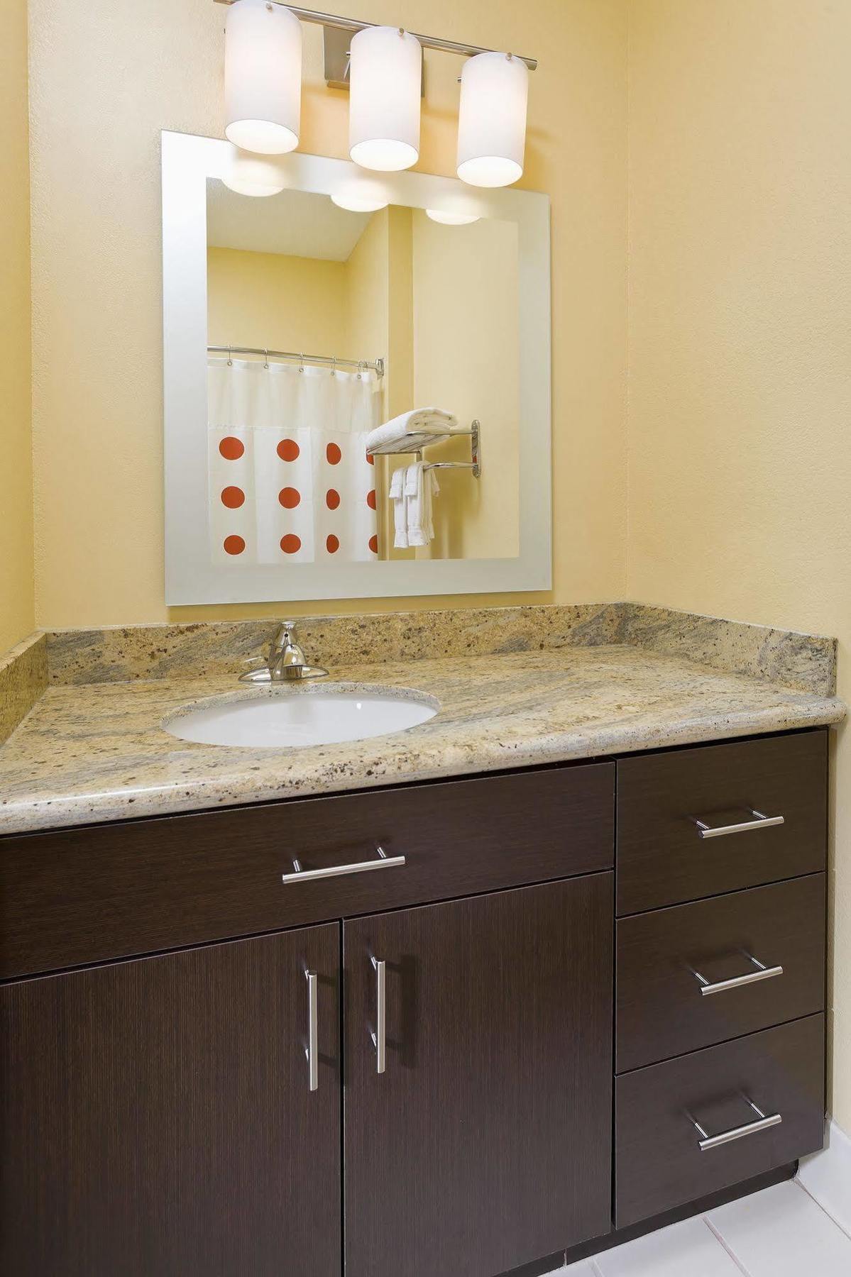Sonesta Simply Suites Houston Brookhollow Екстериор снимка