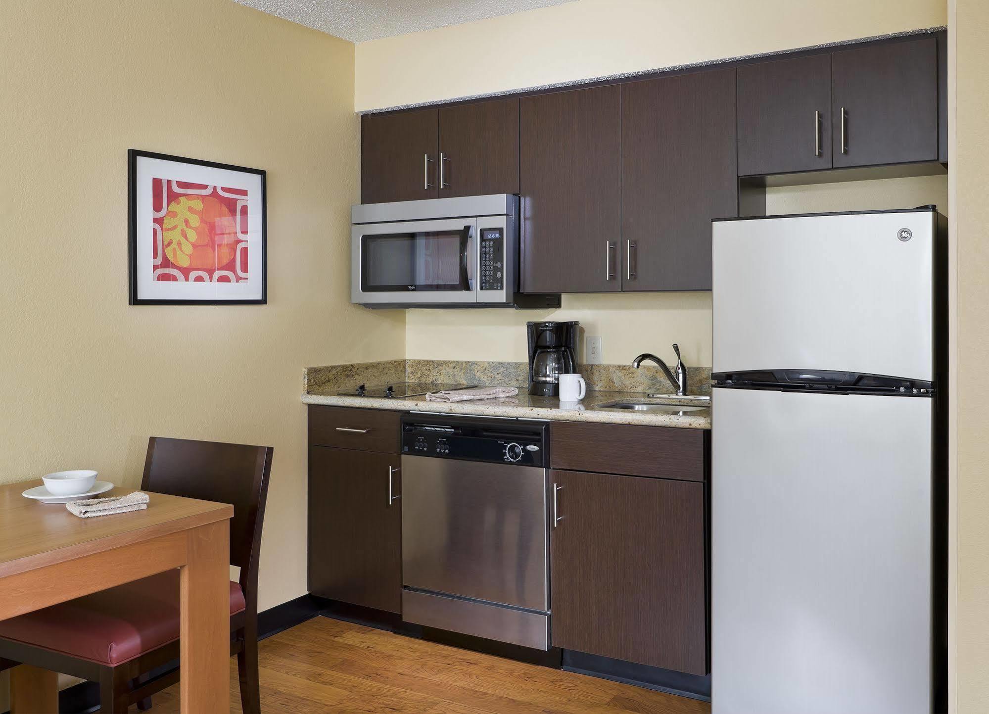 Sonesta Simply Suites Houston Brookhollow Екстериор снимка